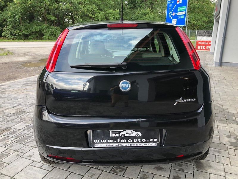 Fiat Punto (2006) 1.4 - fotka 6 z 32