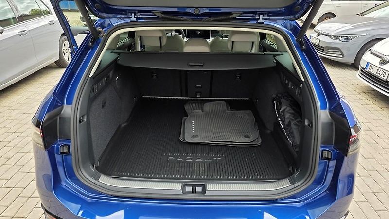 Volkswagen Passat (2024) 2.0 TDI 142kW Eleg DSG záruka  - fotka 12 z 48