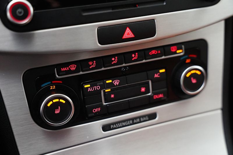 Volkswagen Passat CC - fotka 20 z 23