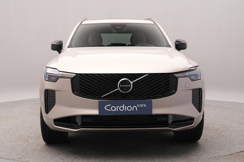 Volvo XC90 (2026) T8 AWD Plug-in ULTRA DARK 7m - fotka 15 z 28