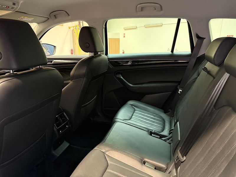 Škoda Kodiaq 2.0 TDI 147 kW L&K 4x4 DSG - fotka 13 z 17