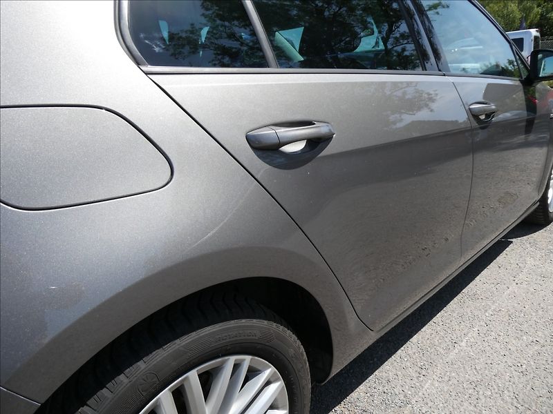 Volkswagen Golf 1,2 TSi 63kW CUP, 2.majitel - fotka 13 z 41
