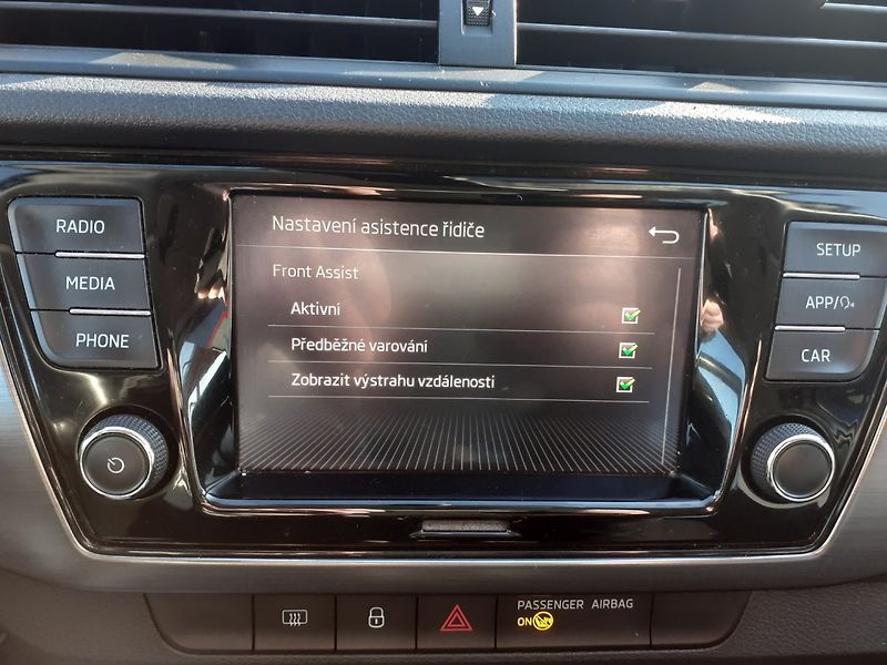 Škoda Fabia (2019) III Kombi 1.0 TSi 81KW - fotka 17 z 42