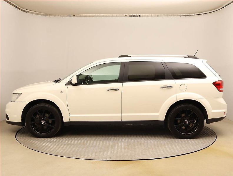 Fiat Freemont (2015) 2.0 MultiJet, 4X4, Automat - fotka 3 z 21
