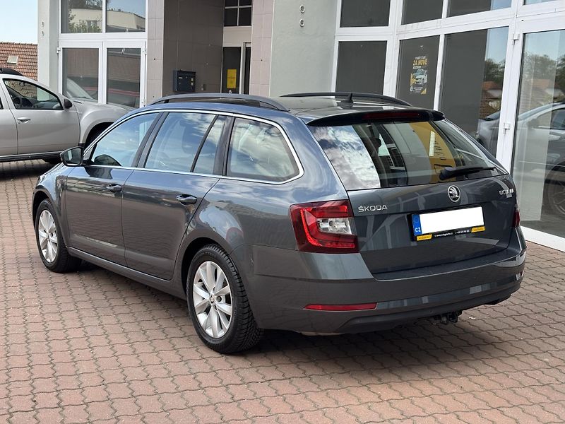 Škoda Octavia (2017) Combi Style - fotka 7 z 28