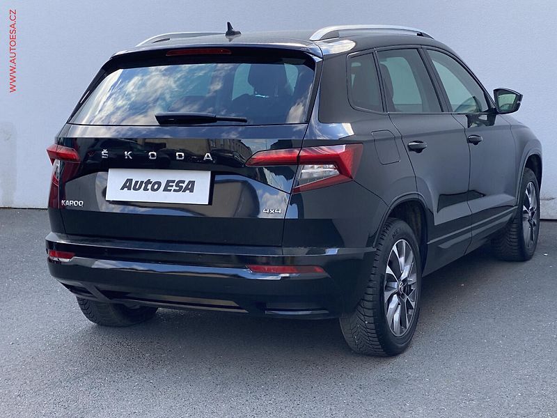 Škoda Karoq (2020) 2.0 TDi 4x4, Drive, DSG, LED - fotka 4 z 17
