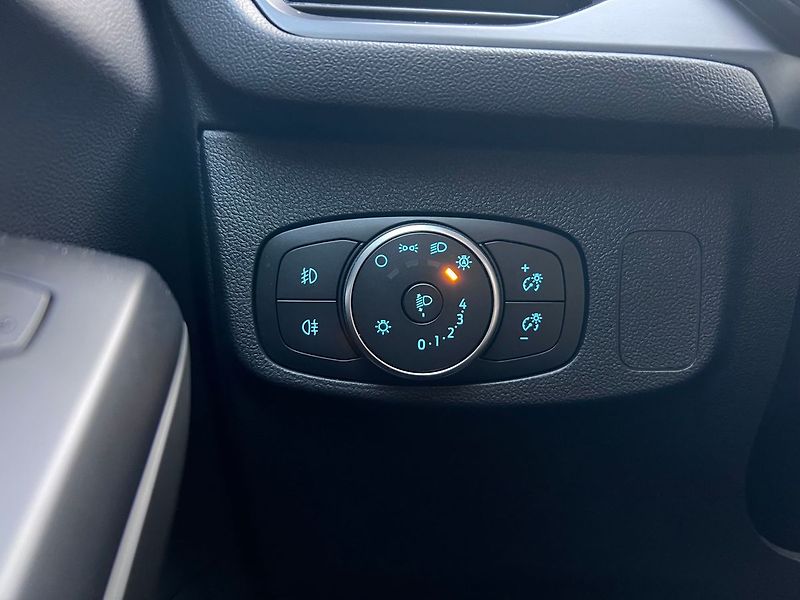 Ford Focus (2021) 1.5 TDCI ST-LINE - fotka 30 z 46