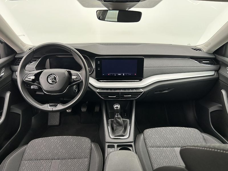 Škoda Octavia 2.0 TDI Style Plus - fotka 3 z 29