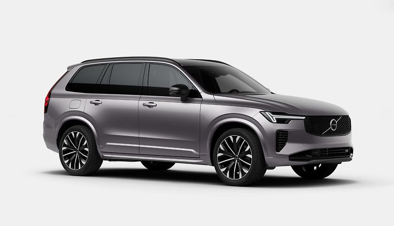Volvo XC90 (2026) B5 AWD PLUS DARK - fotka 5 z 13