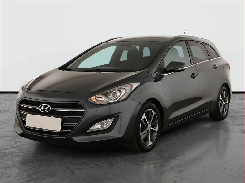 Hyundai i30 (2016) 1.6 GDI, Tempomat - fotka 2 z 14
