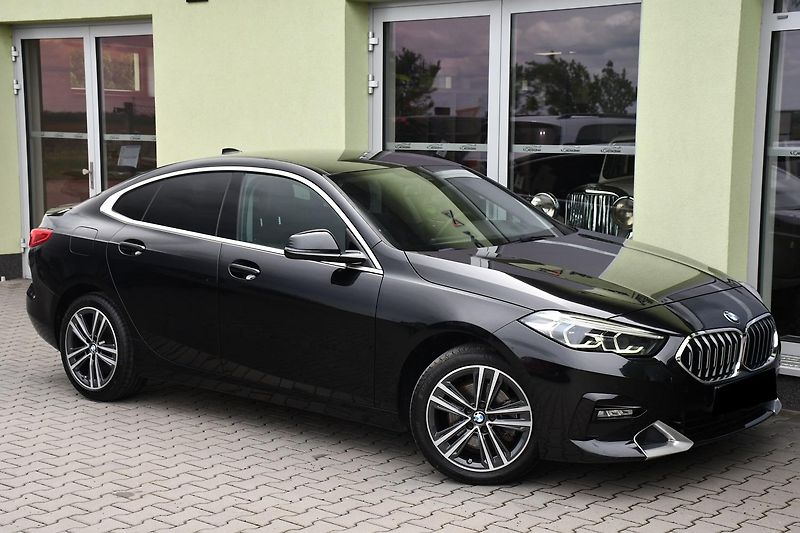 BMW Řada 2 218d NAVI LED REZERVACE - fotka 2 z 39