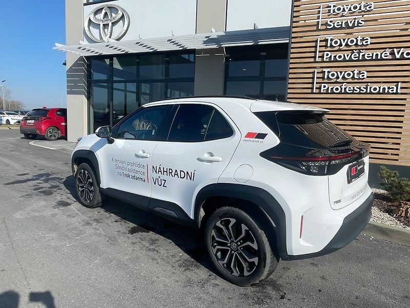 Toyota Yaris Cross 1.5 Hybrid 130 FWD Style - fotka 5 z 29