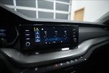 Škoda Octavia 2,0 TDI DSG VÝHŘEV 1. MAJ ČR - náhled 29