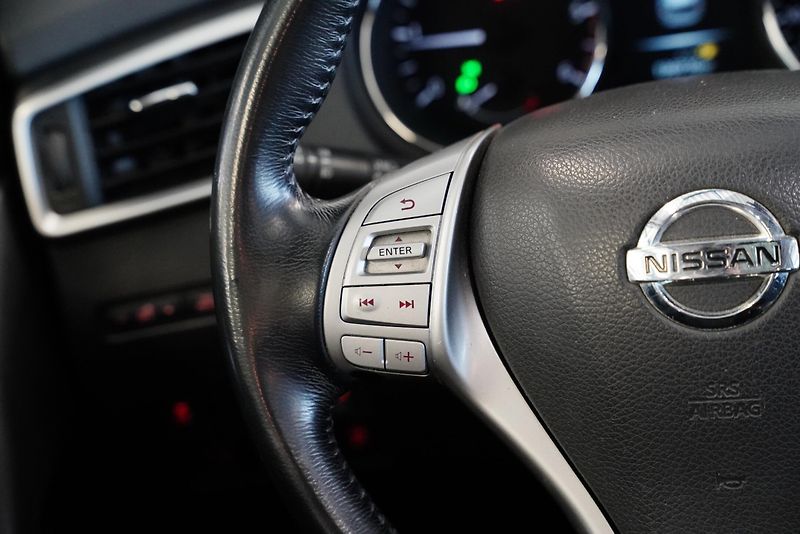 Nissan X-Trail - fotka 15 z 24