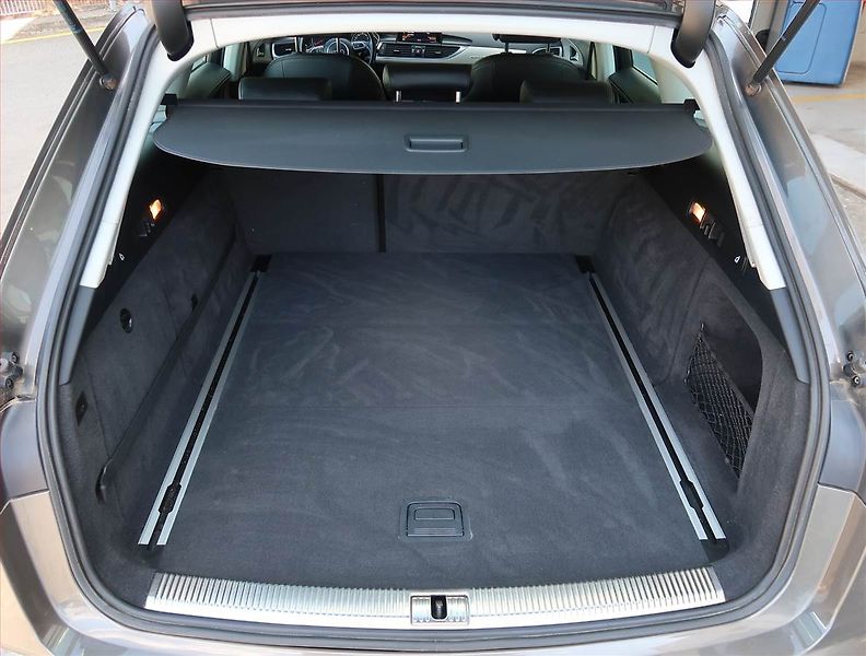 Audi A6 Allroad (2015) 3.0 TDI, 4X4, Automat - fotka 14 z 22