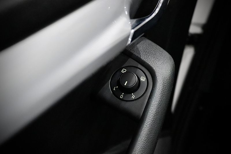 Škoda Octavia 3 Combi 1.4 TSI 103 kW - fotka 20 z 28