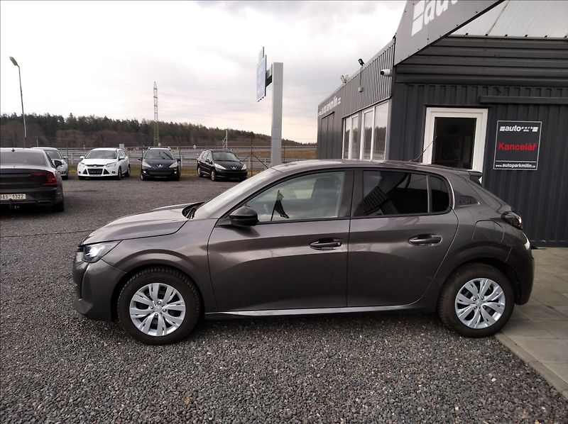 Peugeot 208 1,2 74kw,  100 S&S MAN 6 - fotka 4 z 15