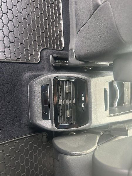 Volkswagen ID.4 VW GTX 220kW 4x4 - fotka 12 z 28