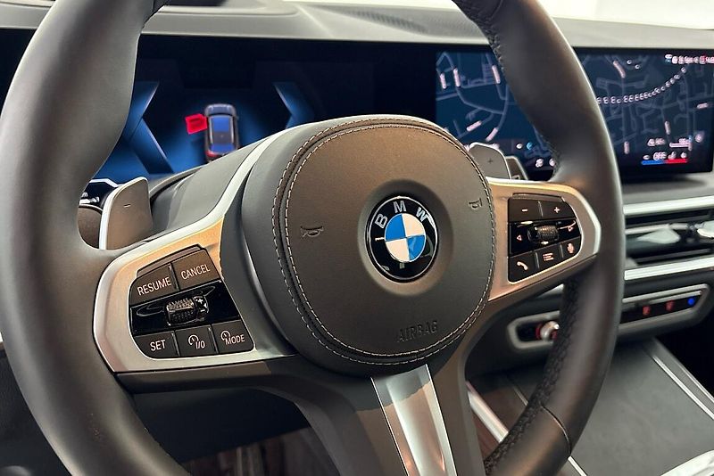 BMW X5 xDrive30d - fotka 23 z 26