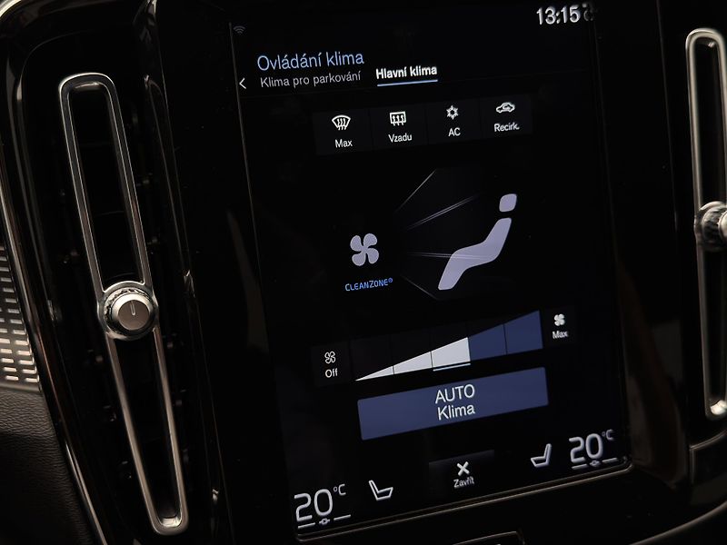 Volvo XC40 B4 AWD INSCRIPTION AUT  - fotka 46 z 51