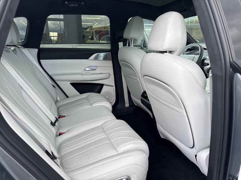 Xpeng G9 (2026) AWD Performance Pro - fotka 14 z 15