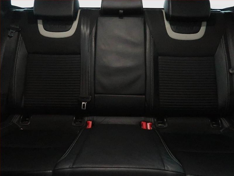 Škoda Octavia (2015) RS 2.0 TDI, Automat, Kůže - fotka 10 z 16