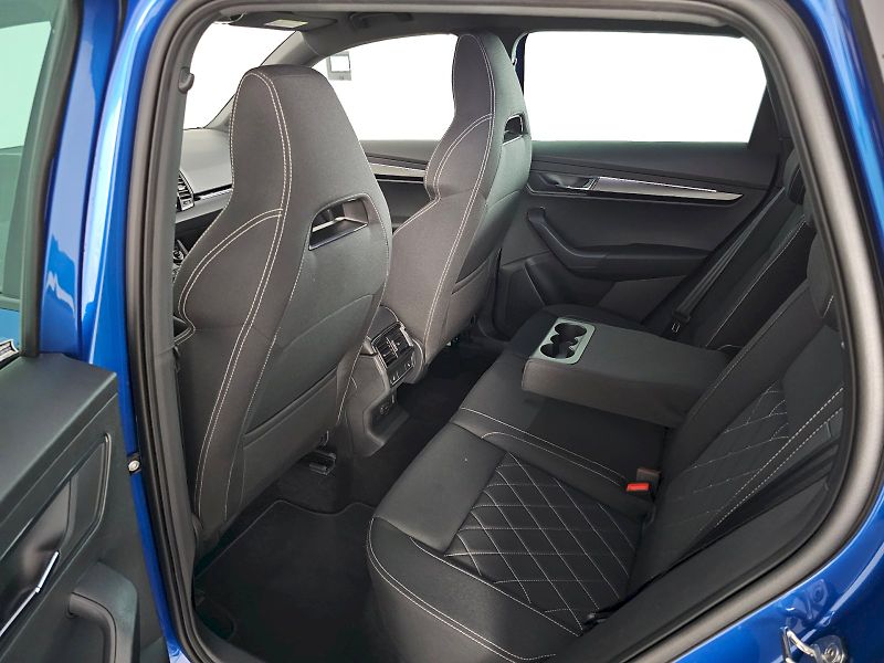 Škoda Karoq (2025) 1.5TSI 110kW DSG SPORTLINE TAŽ - fotka 7 z 33