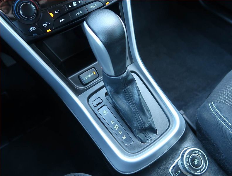 Suzuki SX4 S-Cross (2020) 1.4 BoosterJet, 4X4, Automat - fotka 13 z 17