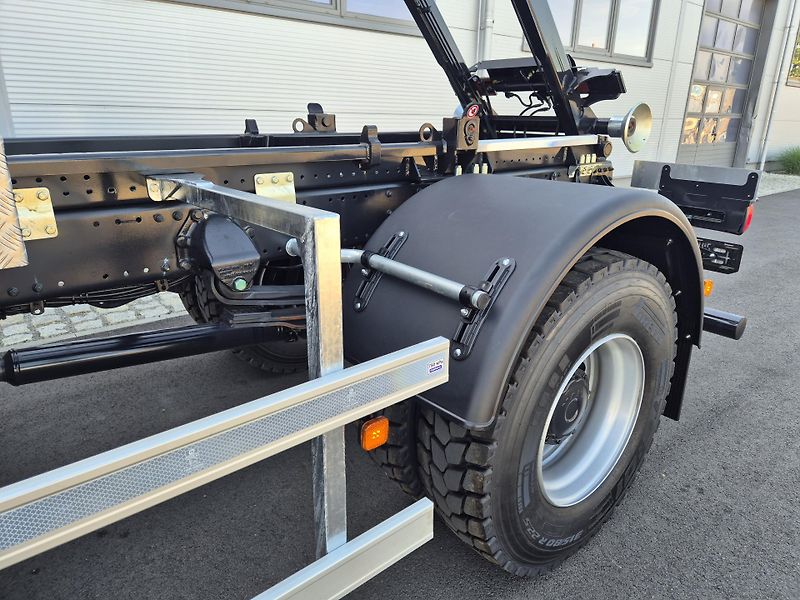 Mercedes-Benz Axor 1827 AROCS 4x4 KONTEJNEROVKA - fotka 13 z 32