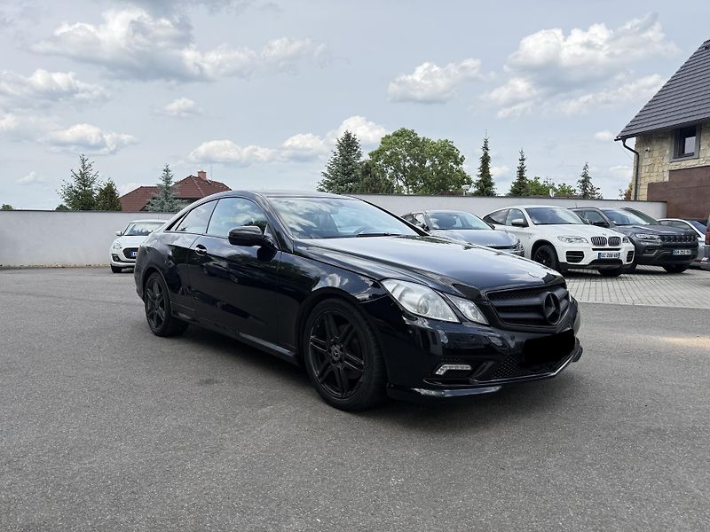 Mercedes-Benz Třídy E E 350  - fotka 1 z 20