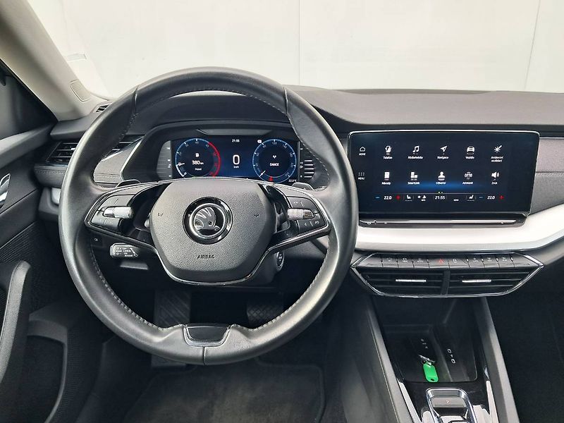 Škoda Octavia (2022) COMBI IV STYLE PLUS 2.0 TDI / - fotka 8 z 29