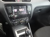 Škoda Octavia (2016) 1.6 TDI, Tempomat - náhled 12
