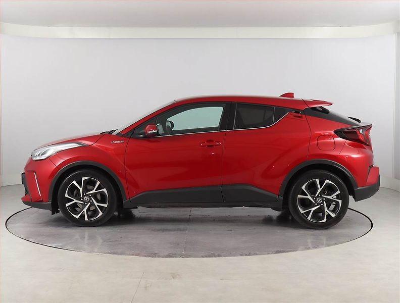 Toyota C-HR (2021) Style 1.8 Hybrid - fotka 3 z 22