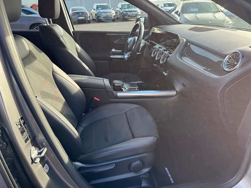 Mercedes-Benz Třídy B 180d AMG - fotka 10 z 24