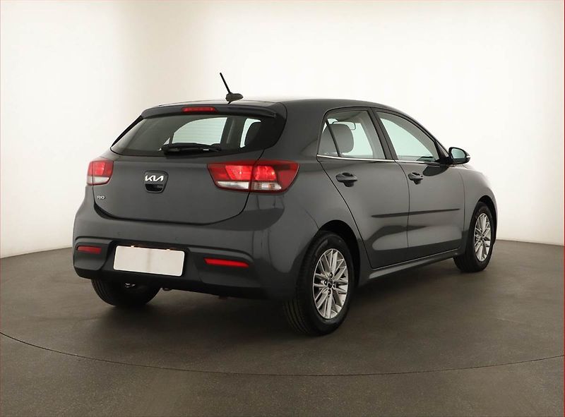 Kia Rio (2022) Exclusive 1.2 DPI, ČR,1.maj - fotka 5 z 12
