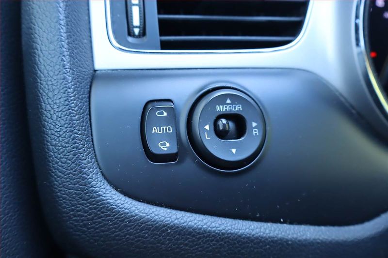 Kia Ceed (2014) 1.4 CVVT, Serv.kniha, Tempomat - fotka 21 z 24
