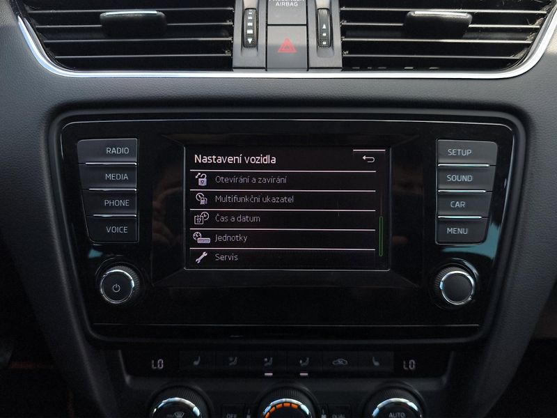 Škoda Octavia (2014) STYLE 1.2 TSI 77kW, Tažné - fotka 22 z 27