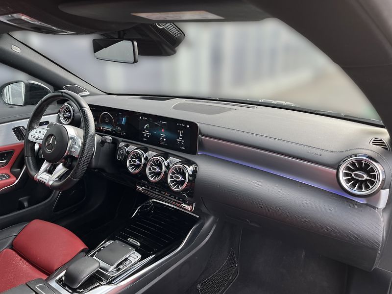 Mercedes-Benz CLA Třída Mercedes-AMG 35 4MATIC S - fotka 15 z 18
