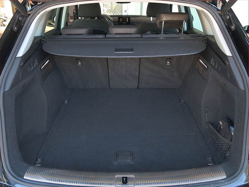 Audi Q5 (2018) 2.0 TDI, 4X4, Automat - fotka 14 z 18