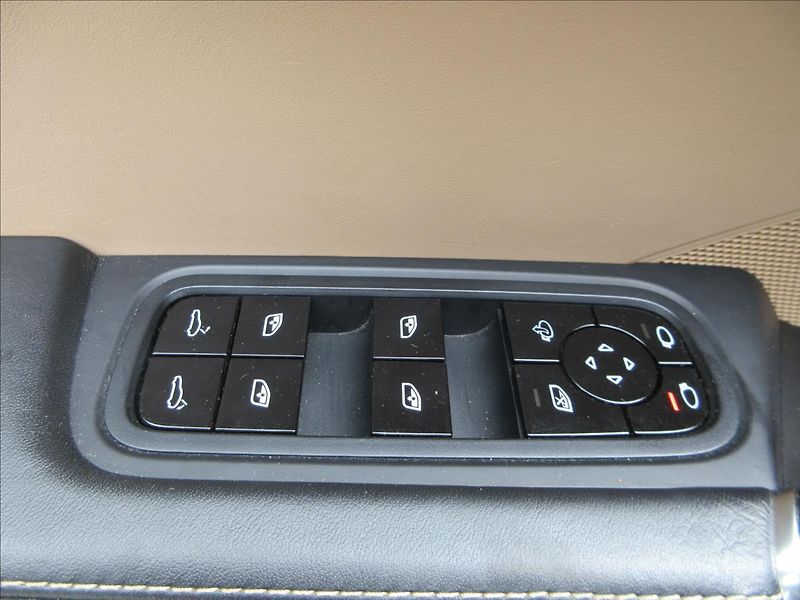 Porsche Cayenne S, 441HP, HeadUp, Pano, Bose, - fotka 29 z 40