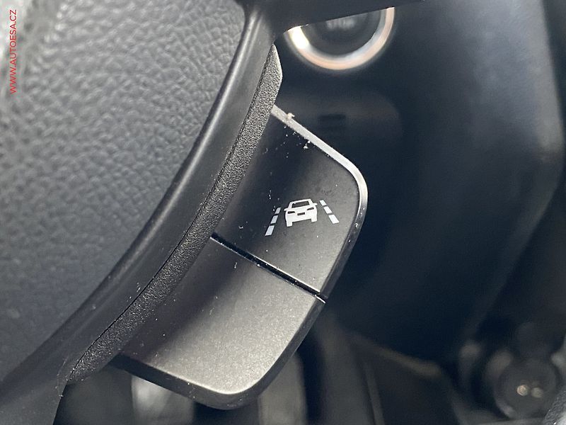 Suzuki Swift (2021) 1.2i Hybrid, Elegance - fotka 19 z 19