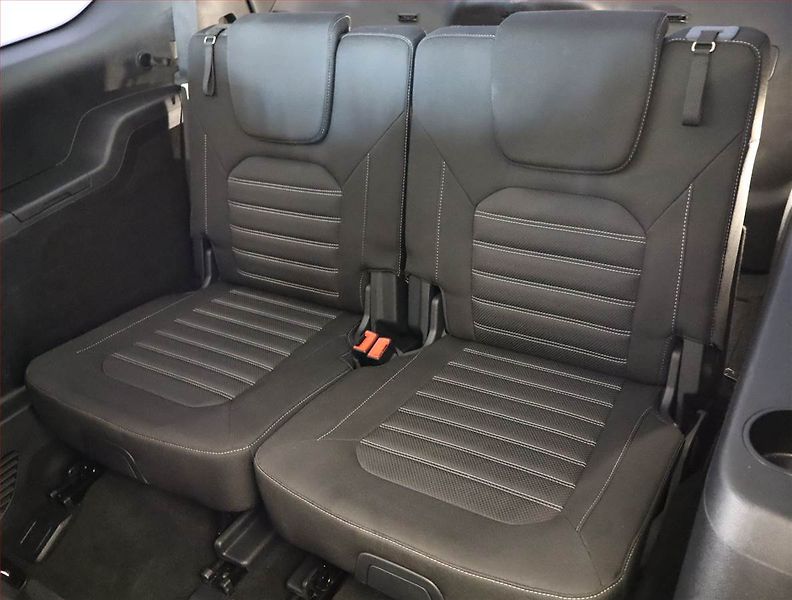 Ford Galaxy (2019) 2.0 EcoBlue, Automat, 7 míst - fotka 23 z 24