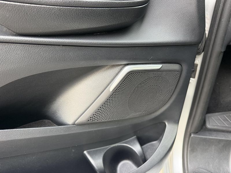 Mercedes-Benz Třídy V 4MATIC AMG BURM.CZ 7míst závěs - fotka 17 z 37