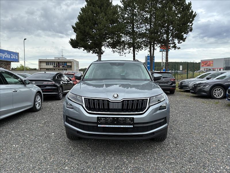 Škoda Kodiaq 2,0 TDI TAŽNÉ KEYLESS KAMERA - fotka 4 z 36
