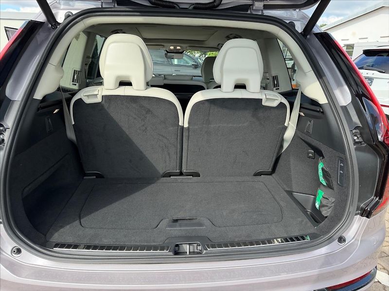 Volvo XC90 (2026) 2,0 T8 Ultra Dark  1824 - fotka 12 z 13