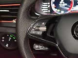 Škoda Scala 1,5 TSI Monte Carlo Tažné - náhled 17