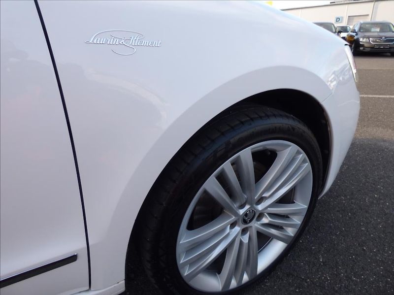 Škoda Superb 2,0 TDI 125kw 4x4  Laurin & Kl - fotka 47 z 54