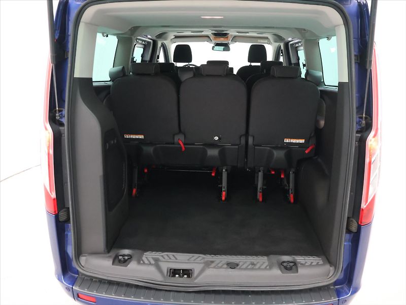 Ford Tourneo Custom 2,0 TDCi 125 kW LWB CZ - fotka 10 z 30