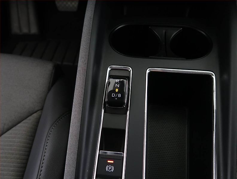Škoda Enyaq (2022) iV 80 (82 kWh), SoH 92% - fotka 13 z 31