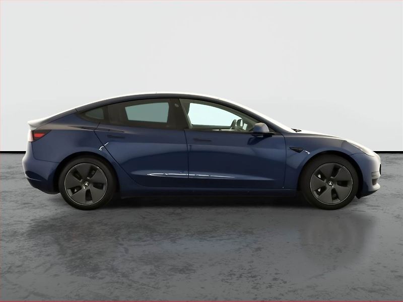 Tesla Model 3 (2021) Std Range Plus 52kWh, SoH 72% - fotka 6 z 20